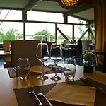 Hotell Relais De L'aerodrome 3*