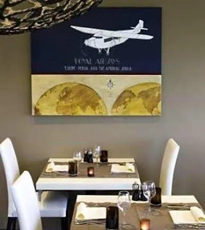 Relais De L'aerodrome Отель