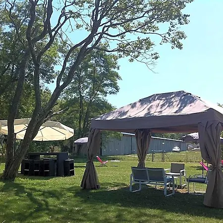 Relais De L'aerodrome Пранжен