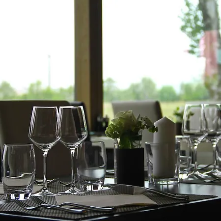 Отель Relais De L'aerodrome
