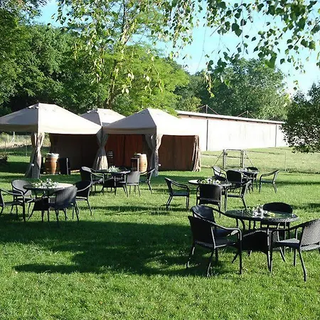 Отель Relais De L'aerodrome Пранжен