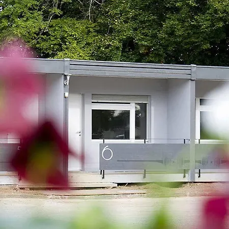 Relais De L'aerodrome ホテル 3*