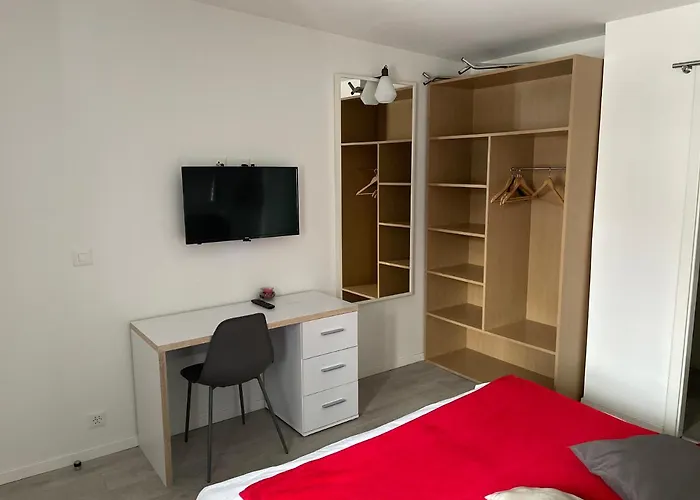 Relais De L'aerodrome 3* 프랑쟝