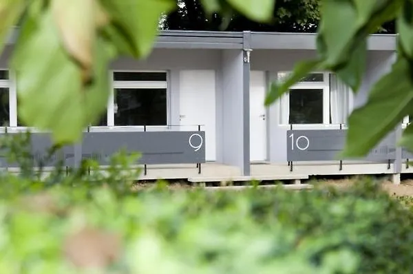 Relais De L'aerodrome 3* 프랑쟝