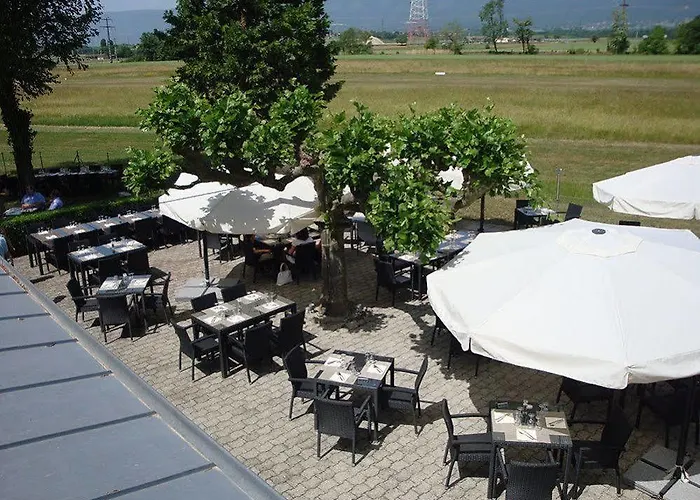 호텔 Relais De L'aerodrome 3*