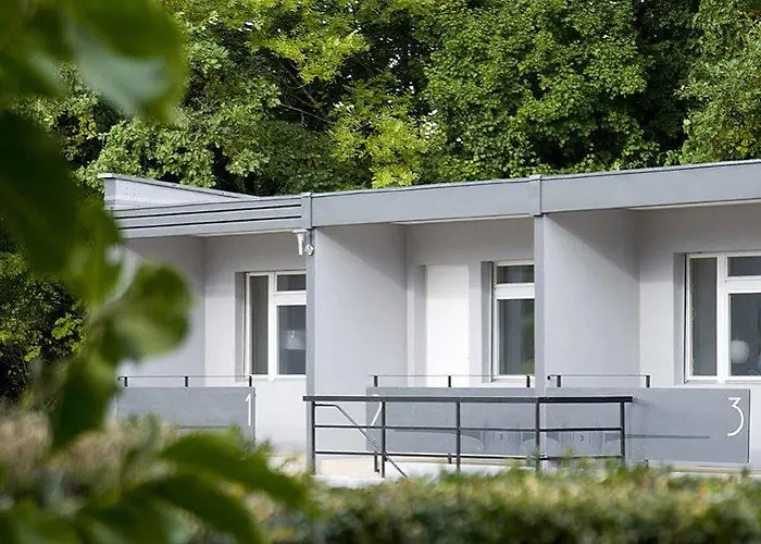 Relais De L'aerodrome Szálloda 3*